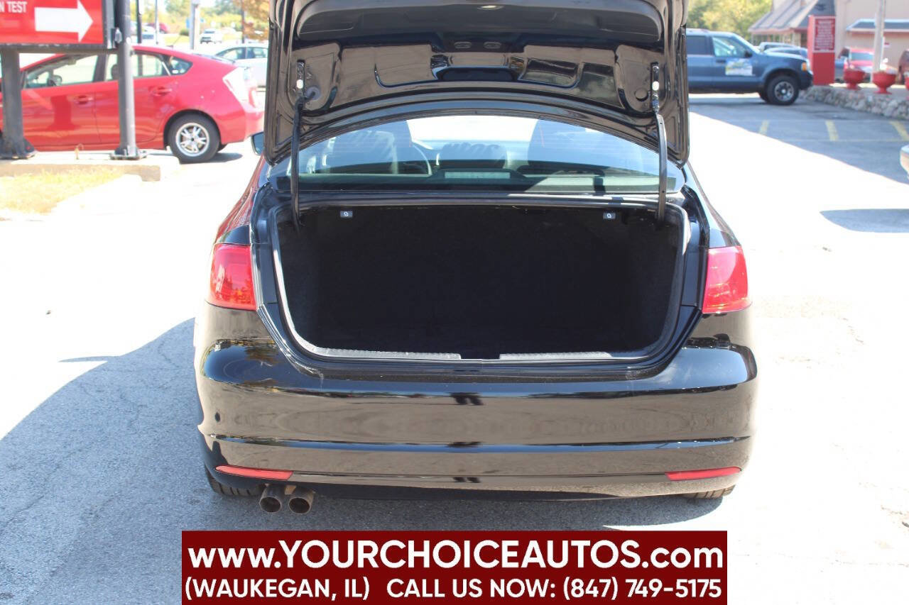 Used 2014 Volkswagen Jetta S image 10