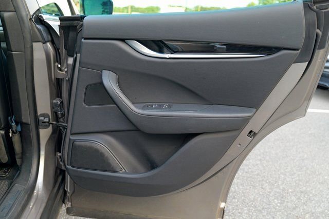 Used 2022 Maserati Levante Modena image 28