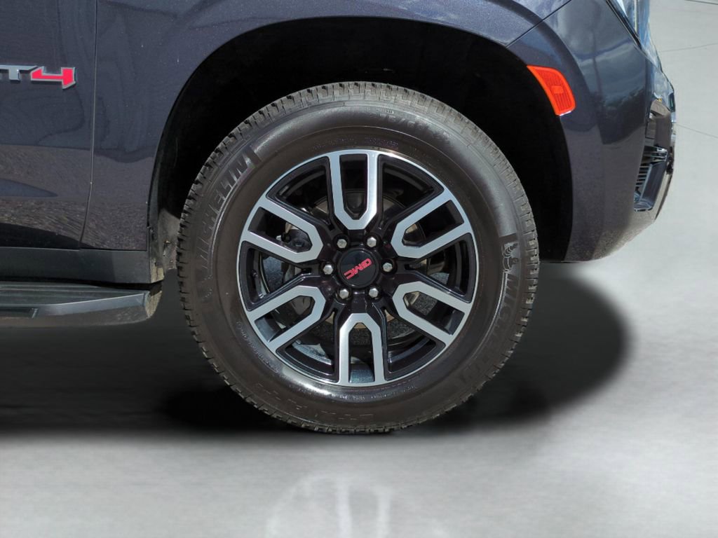 Used 2024 GMC Yukon AT4 w/ Max Trailering Package image 10