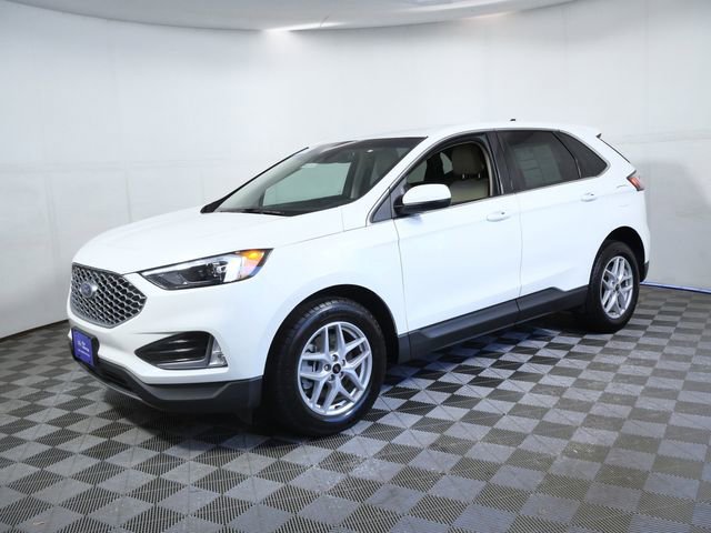 Certified 2024 Ford Edge SEL w/ Convenience Package AWD/4WD image 5