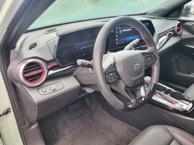 Certified 2024 Chevrolet Trax RS w/ Driver Confidence Package FWD image 20