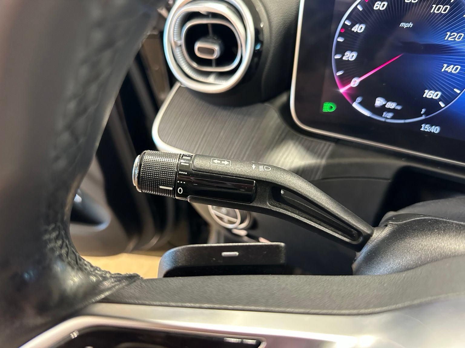 Used 2022 Mercedes-Benz C 300 4MATIC Sedan image 20