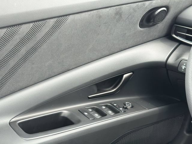 New 2026 Hyundai Elantra N FWD image 17