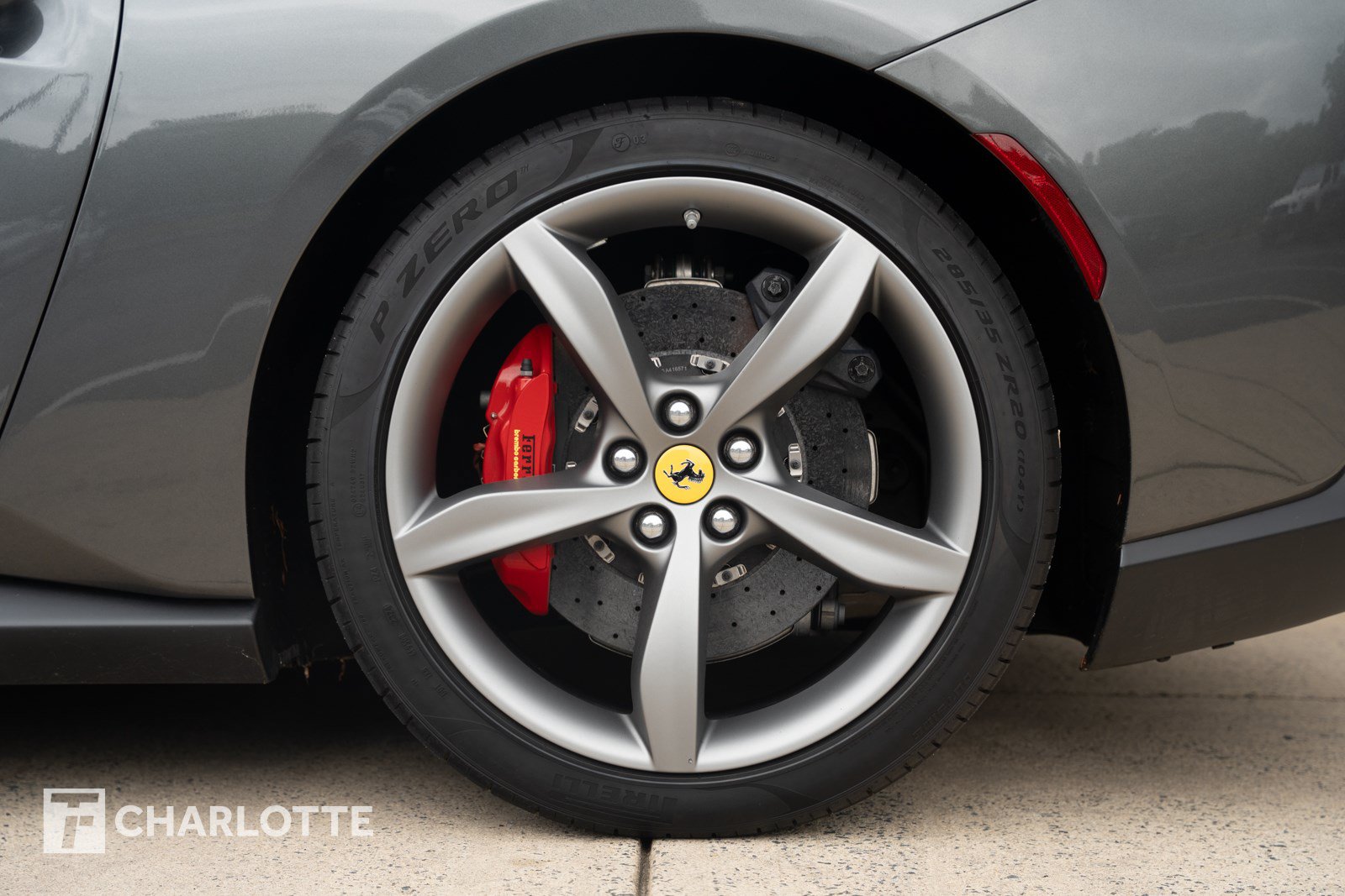 Used 2020 Ferrari Portofino RWD image 10