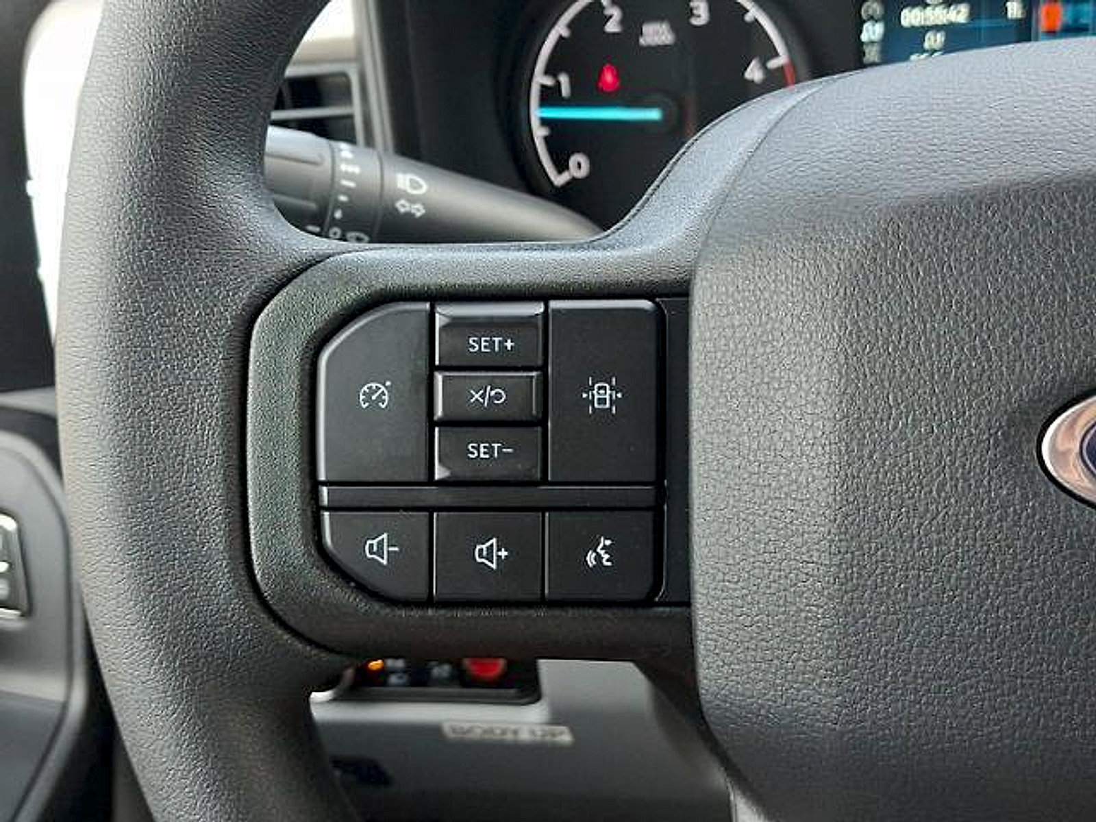 New 2026 Ford F550 4x4 Supercab Super Duty image 13