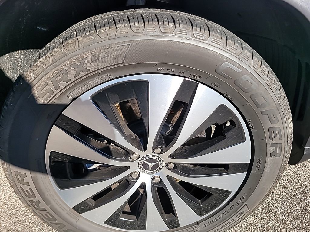 Used 2025 Mercedes-Benz GLE 350 4MATIC image 16