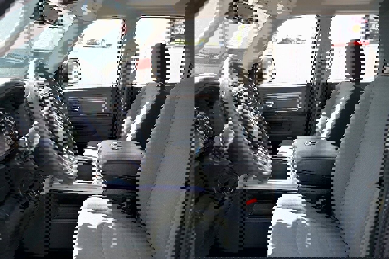 Used 2023 RAM 1500 Classic SLT w/ Trailer & Traction Group image 7