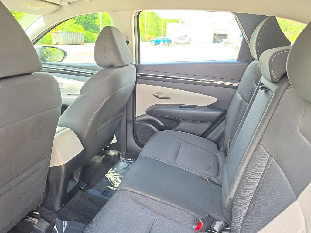 Used 2022 Hyundai Tucson SE AWD/4WD image 10