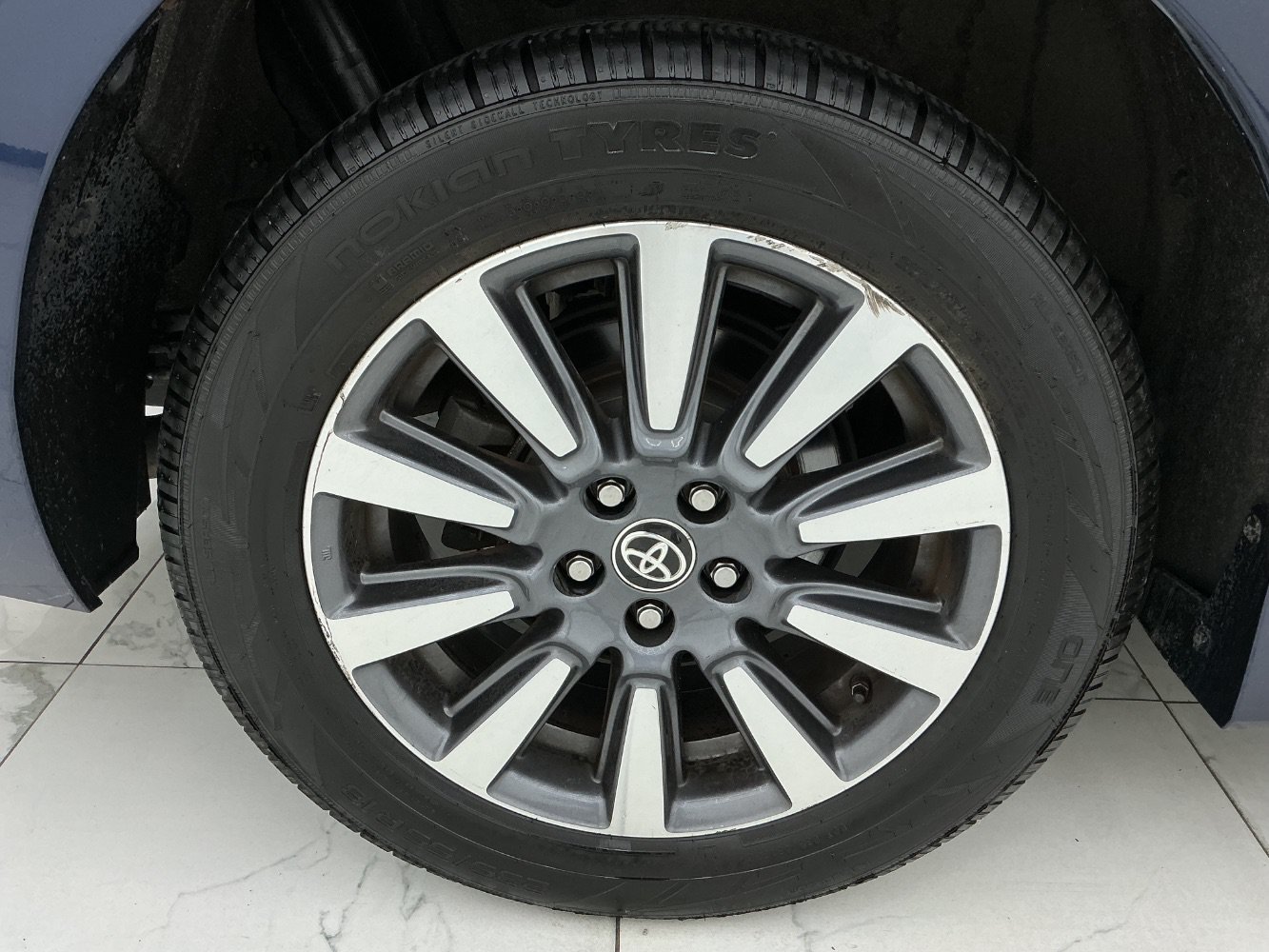 Used 2020 Toyota Sienna XLE AWD/4WD image 48