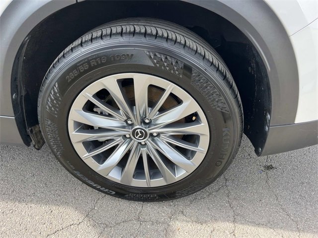 Used 2024 MAZDA CX-90 3.3 Turbo w/ Preferred Plus image 11