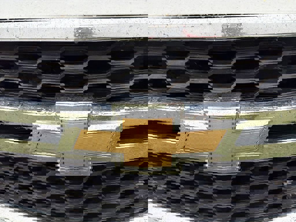 Used 2018 Chevrolet Tahoe LS w/ Enhanced Driver Alert Package image 11