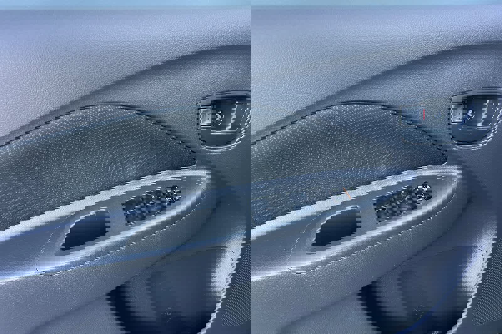 Used 2012 Toyota Yaris Sedan image 12