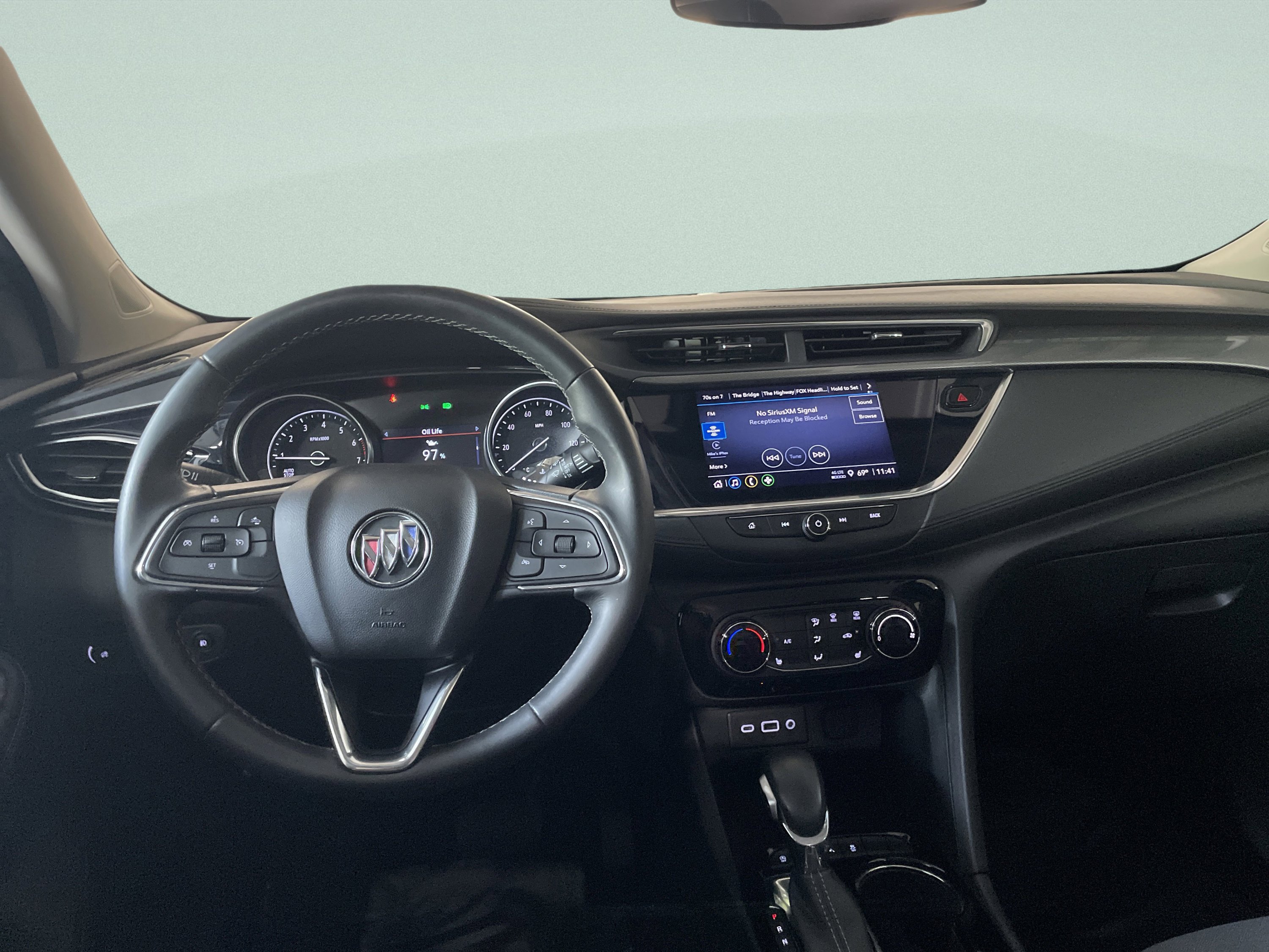 Used 2023 Buick Encore GX Preferred w/ Cold Weather Comfort Package image 17