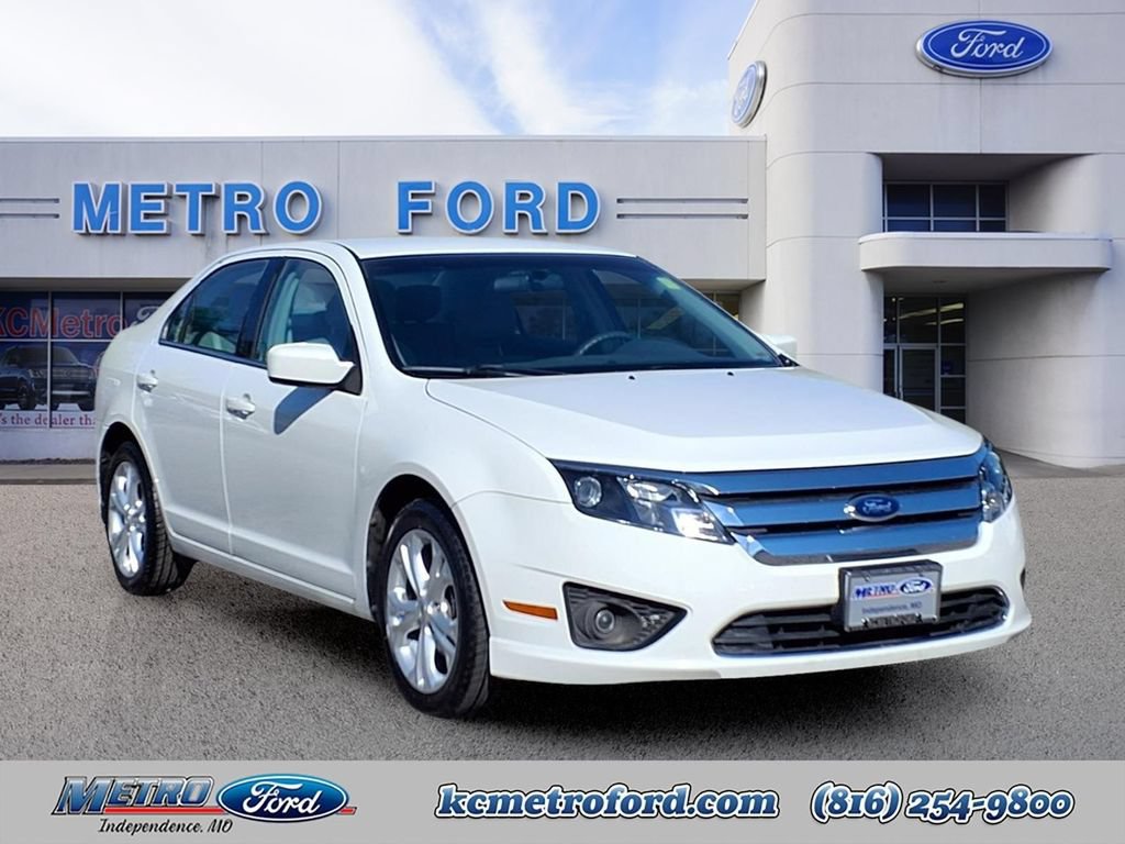 Used 2012 Ford Fusion SE FWD image 1