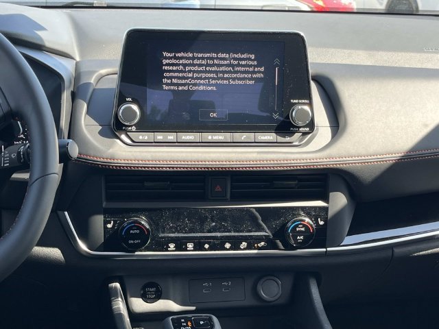 New 2026 Nissan Rogue SV AWD/4WD image 16