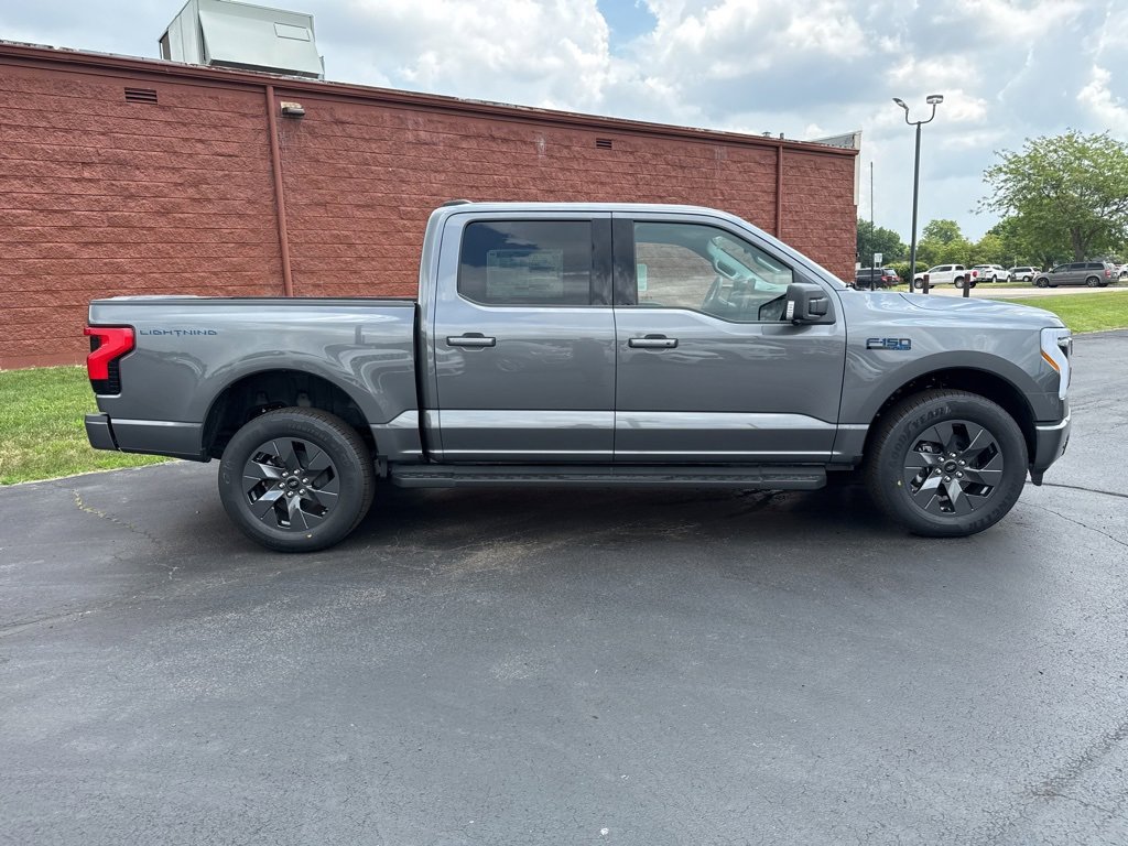 New 2025 Ford F150 Lightning Flash image 9