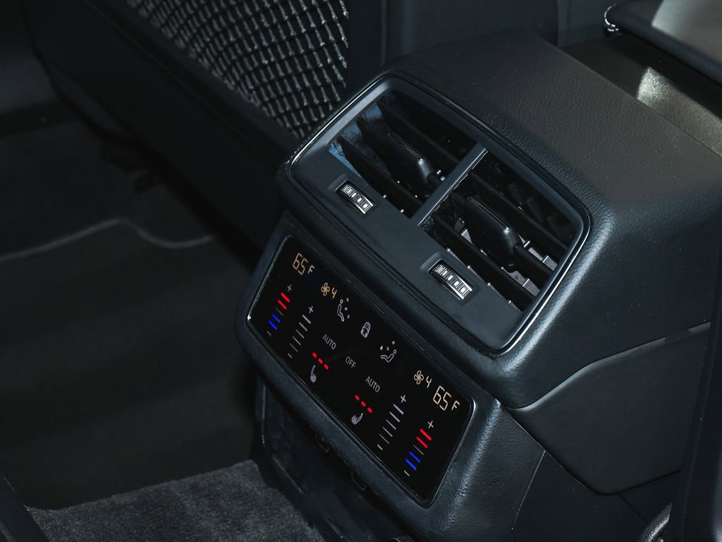 Used 2023 Audi S6 Prestige AWD/4WD image 61