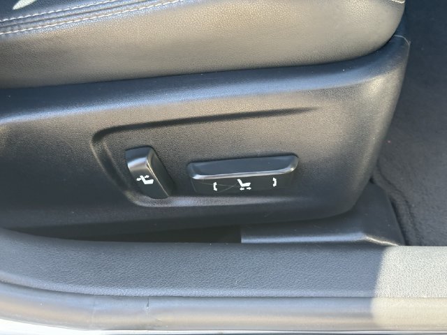 Used 2017 Lexus IS 200t RWD image 26