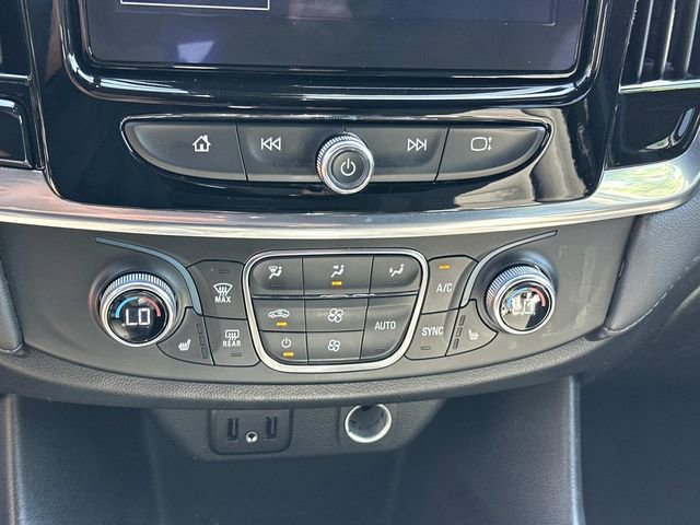 Used 2022 Chevrolet Traverse LT AWD/4WD image 25