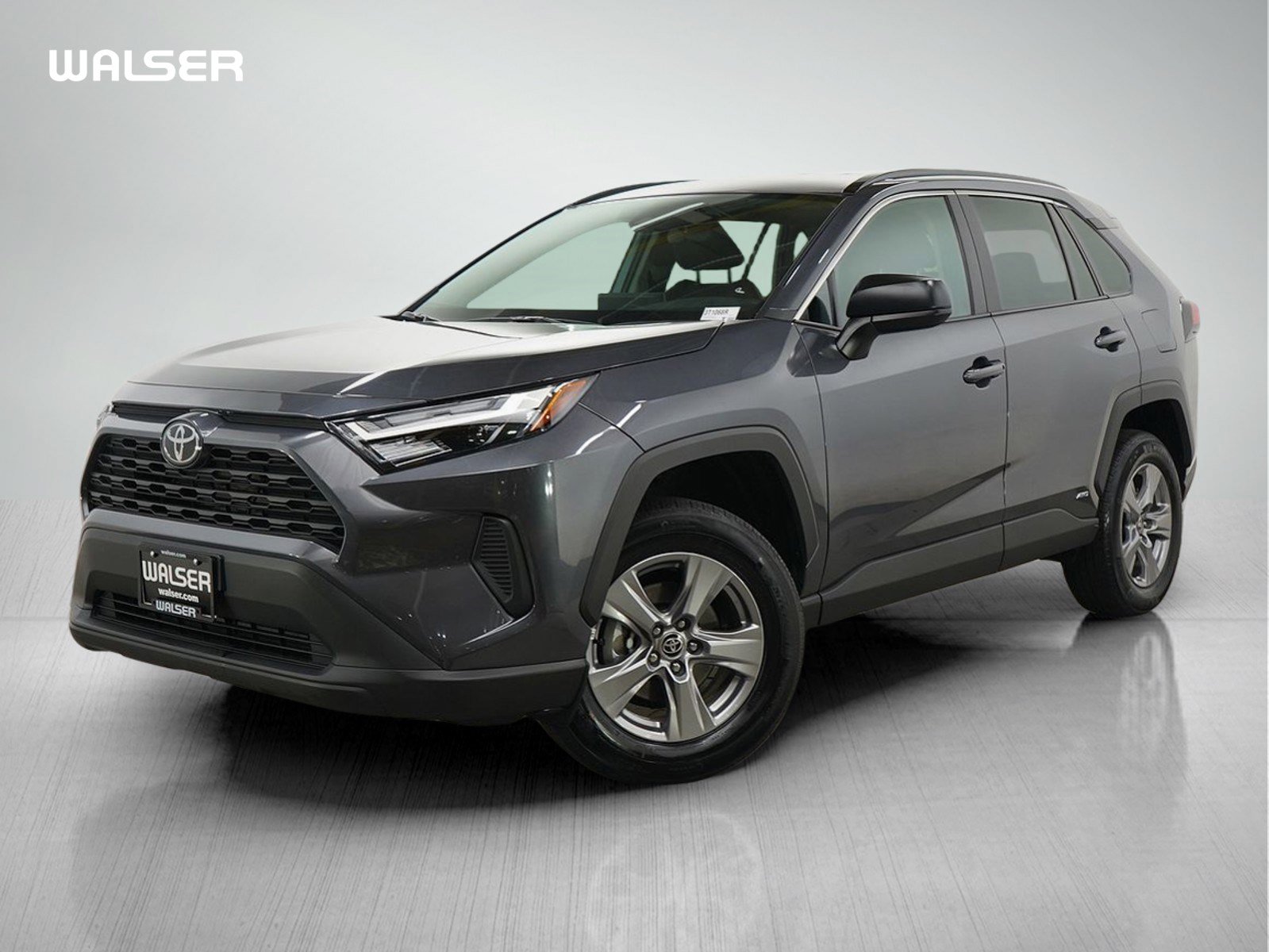 Used 2025 Toyota RAV4 LE AWD/4WD image 1