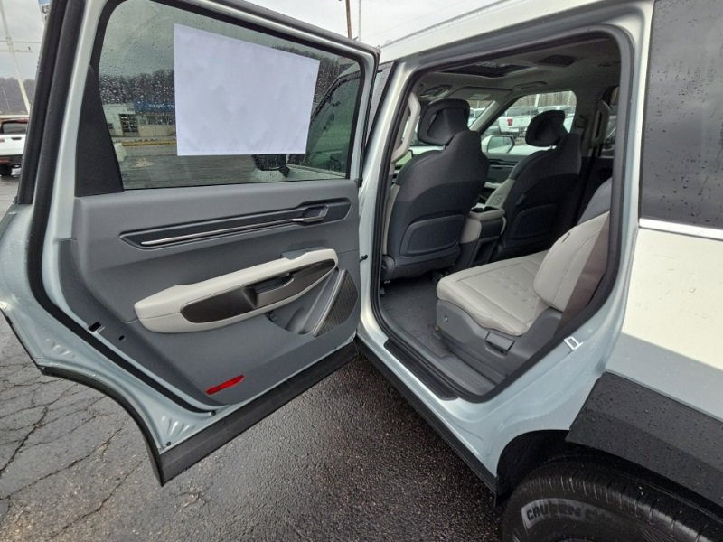 New 2026 Kia EV9 Wind image 25