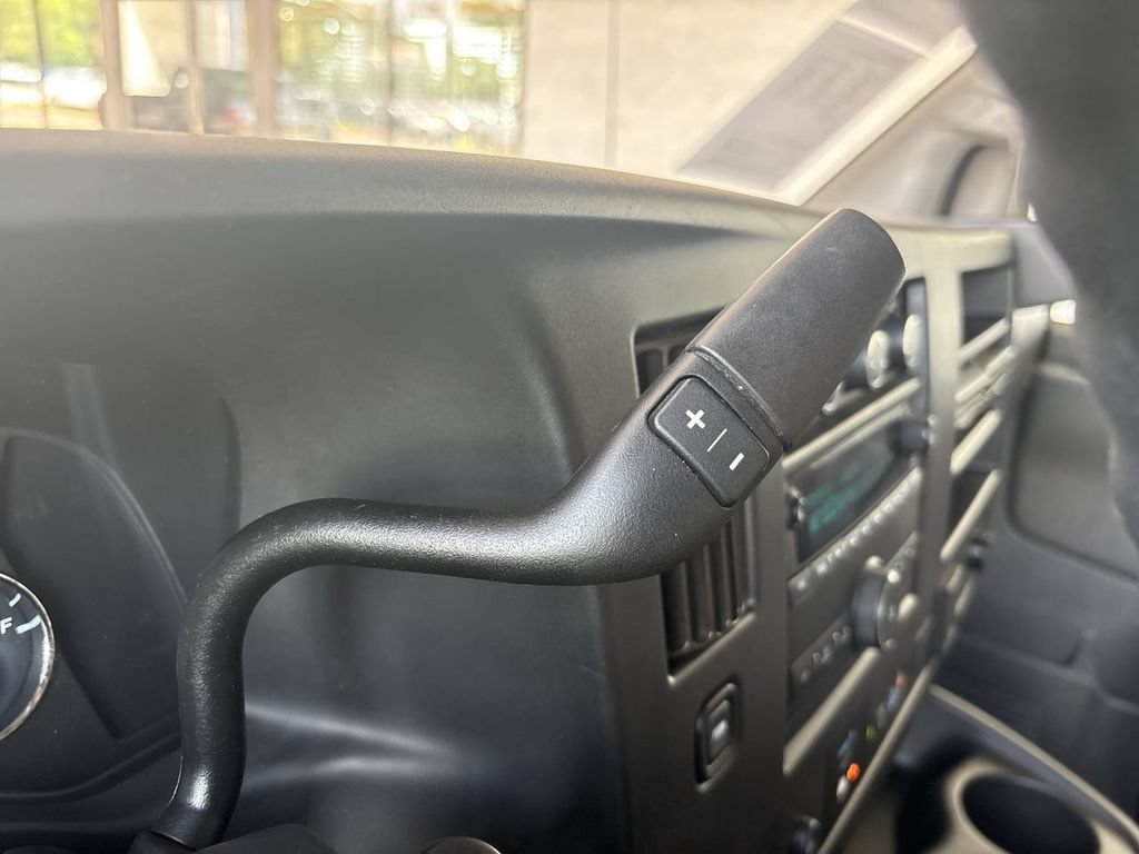 Used 2020 Chevrolet Express 3500 LT w/ LT Preferred Equipment Group RWD image 15