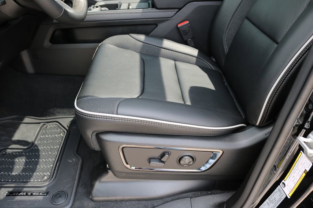 New 2026 RAM 1500 Limited AWD/4WD image 17