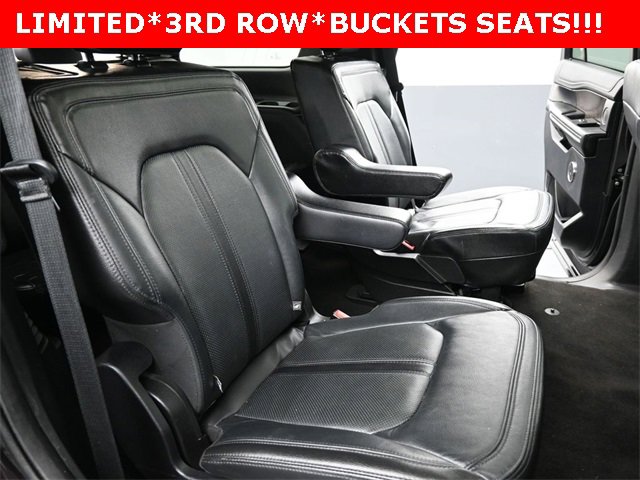 Used 2020 Ford Expedition Limited image 23