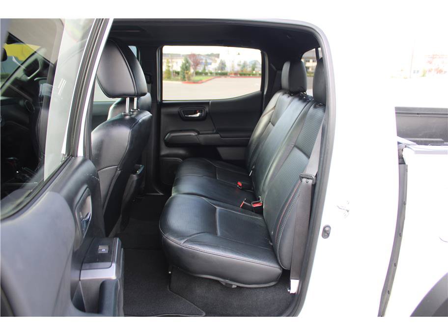 Used 2019 Toyota Tacoma TRD Pro AWD/4WD image 11