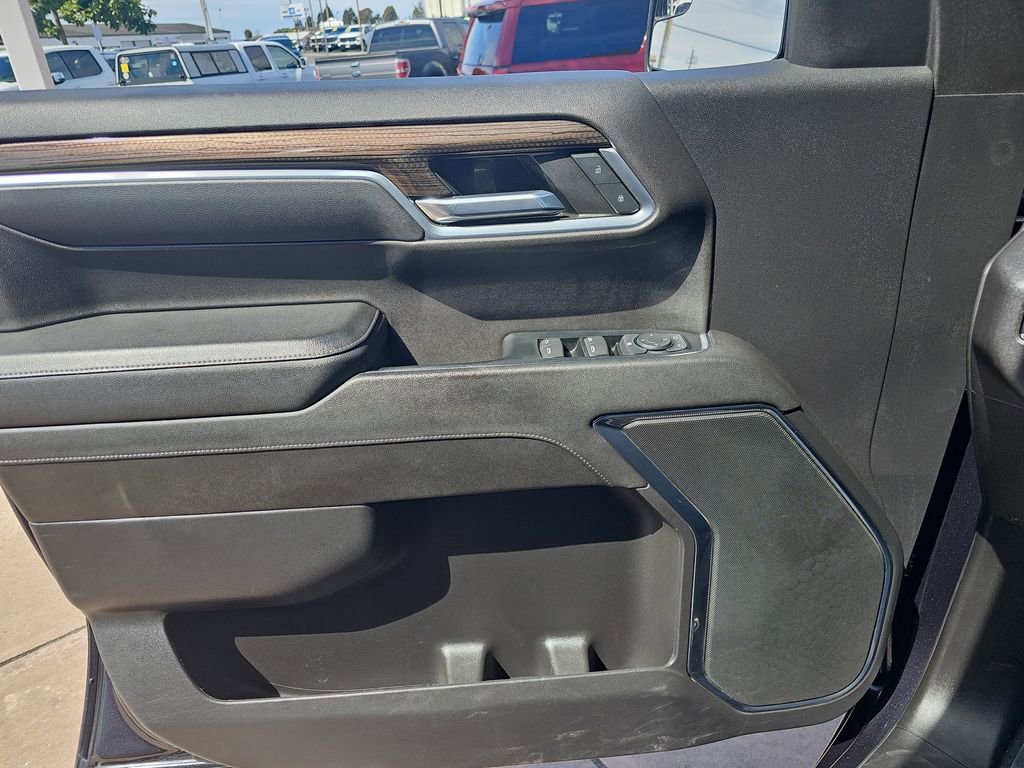 Used 2022 Chevrolet Silverado 1500 LT RWD image 26