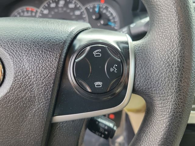 Used 2014 Toyota Camry L FWD image 26