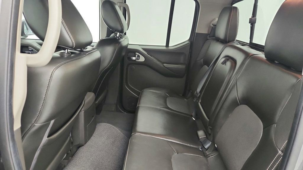 Used 2021 Nissan Frontier PRO-4X w/ Pro-4x Utility Package image 22