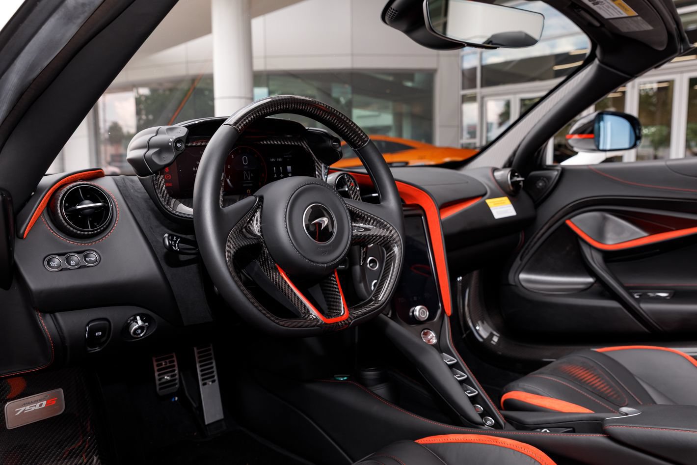 Used 2024 McLaren 750S Spider RWD image 53