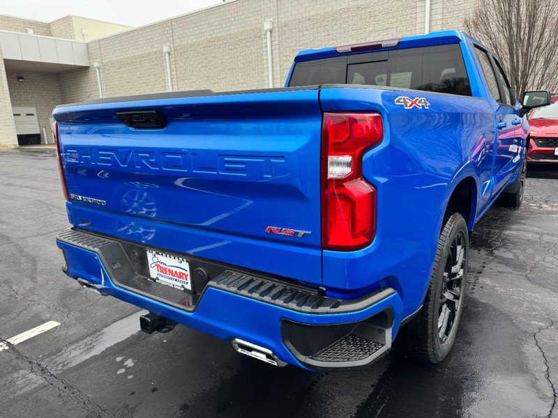 New 2025 Chevrolet Silverado 1500 RST w/ Convenience Package II AWD/4WD video 3