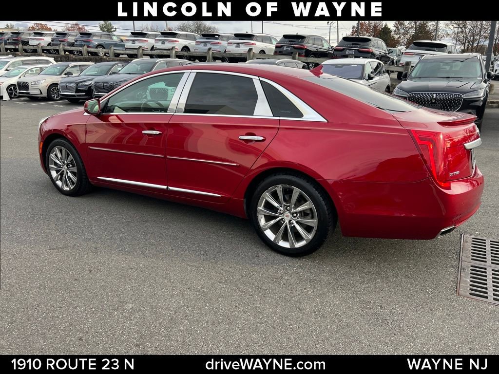 Used 2014 Cadillac XTS Luxury w/ Driver Awareness Package image 3