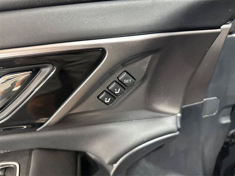 Used 2024 Subaru Outback Limited AWD/4WD image 35
