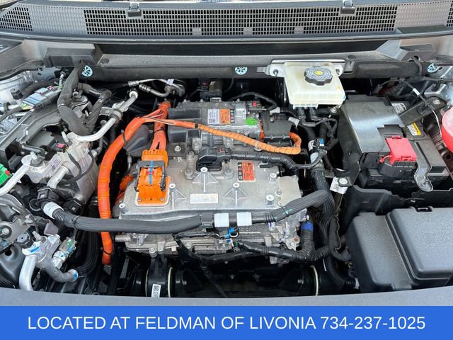 Certified 2024 Chevrolet Equinox EV RS FWD image 28