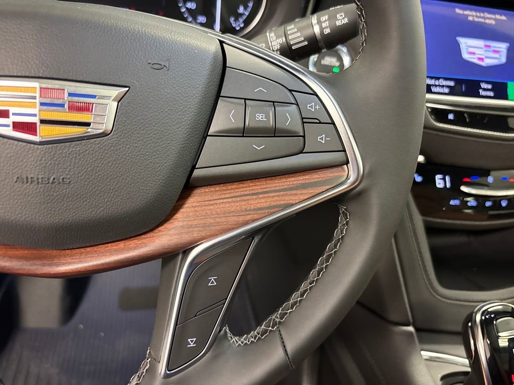 New 2025 Cadillac XT5 Premium Luxury w/ LPO, Floor Liner Package image 35