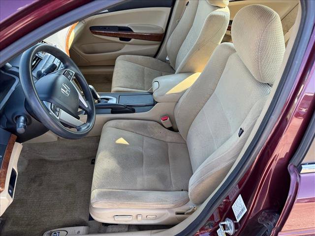 Used 2012 Honda Accord EX image 19