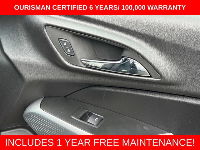 Used 2025 Chevrolet Trax LS w/ LS Convenience Package FWD image 9