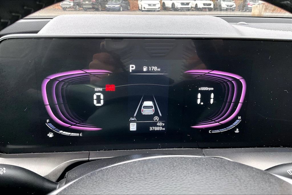 Used 2024 Kia Telluride S image 12