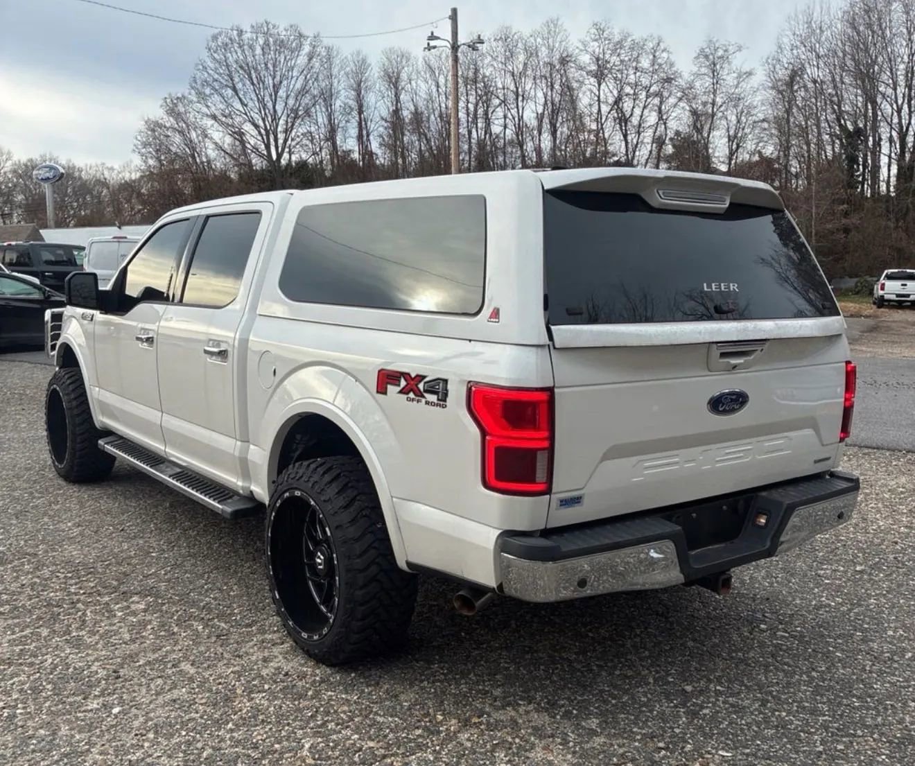Used 2019 Ford F150 Lariat image 2