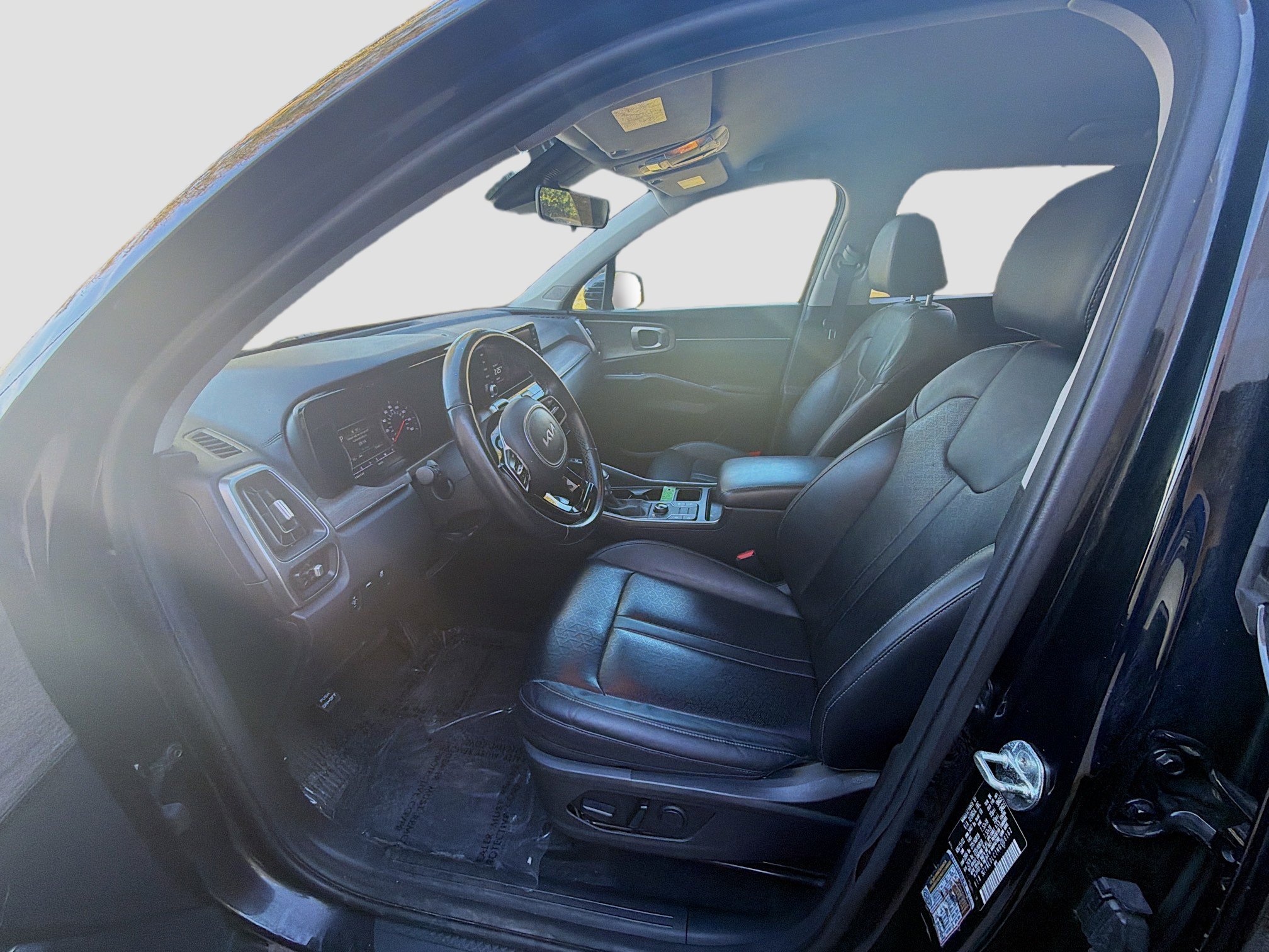 Used 2022 Kia Sorento S image 19