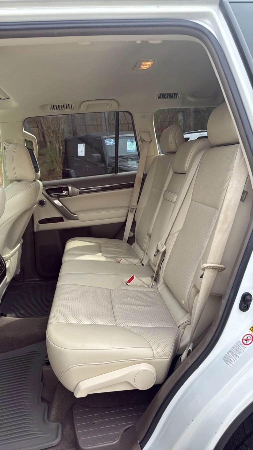 Used 2015 Lexus GX 460 Luxury image 17