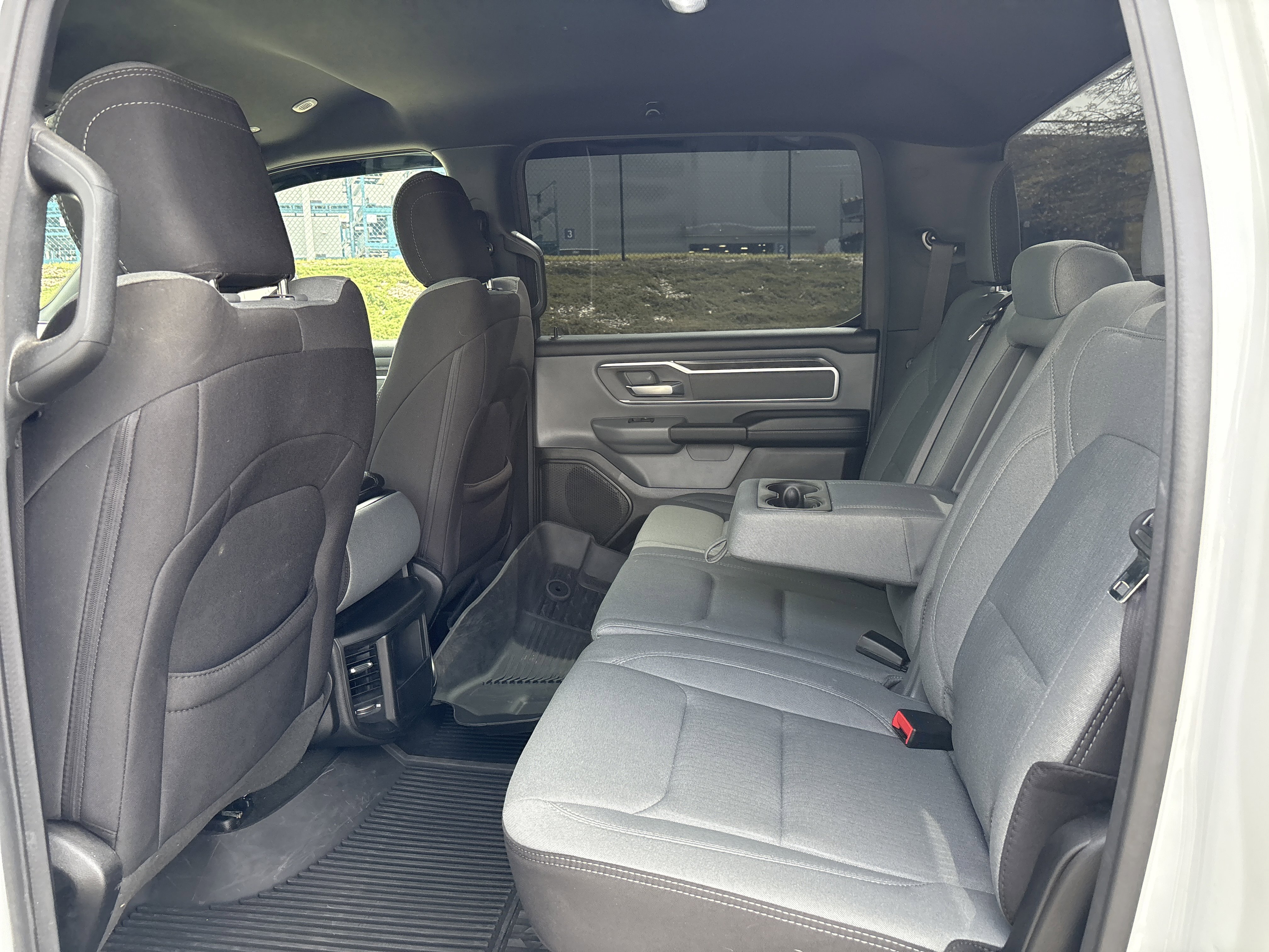 Used 2022 RAM 1500 Big Horn w/ Level 1 Safety Group AWD/4WD image 32