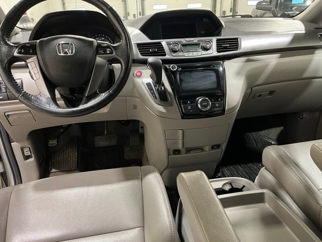 Used 2014 Honda Odyssey EX-L image 16