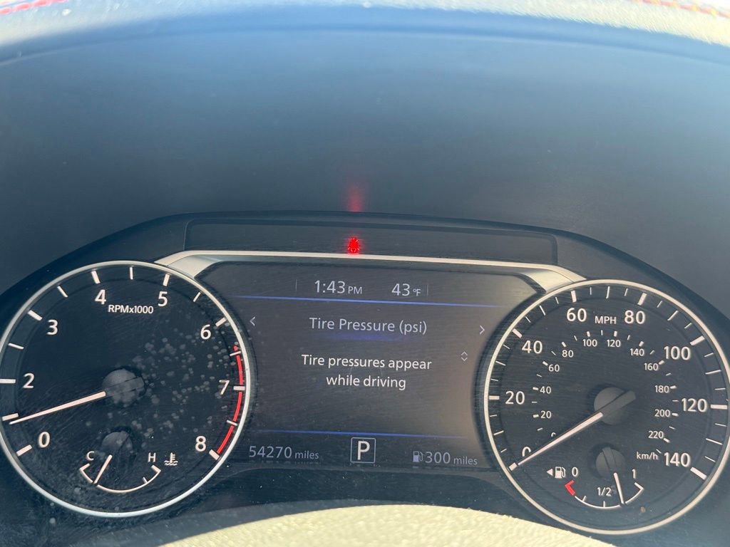 Used 2024 Nissan Altima 2.5 SR image 18