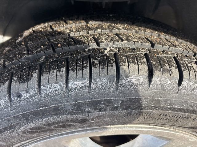 Used 2015 Chevrolet Equinox LTZ image 12