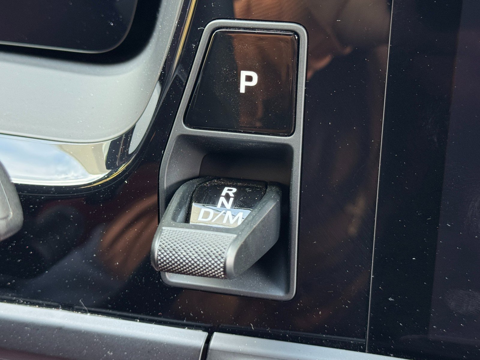 Used 2025 Porsche Panamera 4S w/ Premium Package image 24
