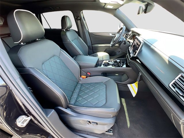 New 2024 Volkswagen Atlas Cross Sport SEL Premium R-Line image 29